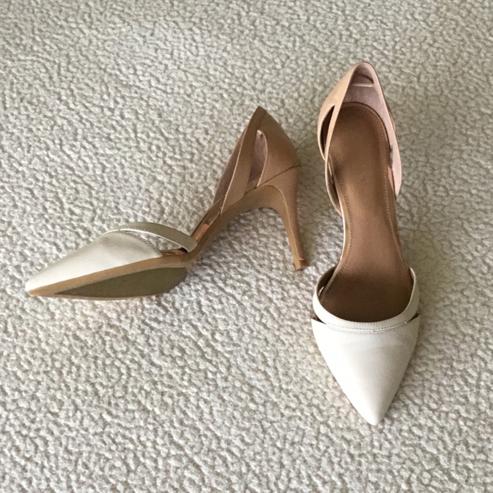 Calvin Klein beige and cream d’orsay pumps size 7